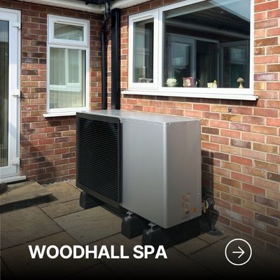 Solar installation on agricultural building in Sleaford